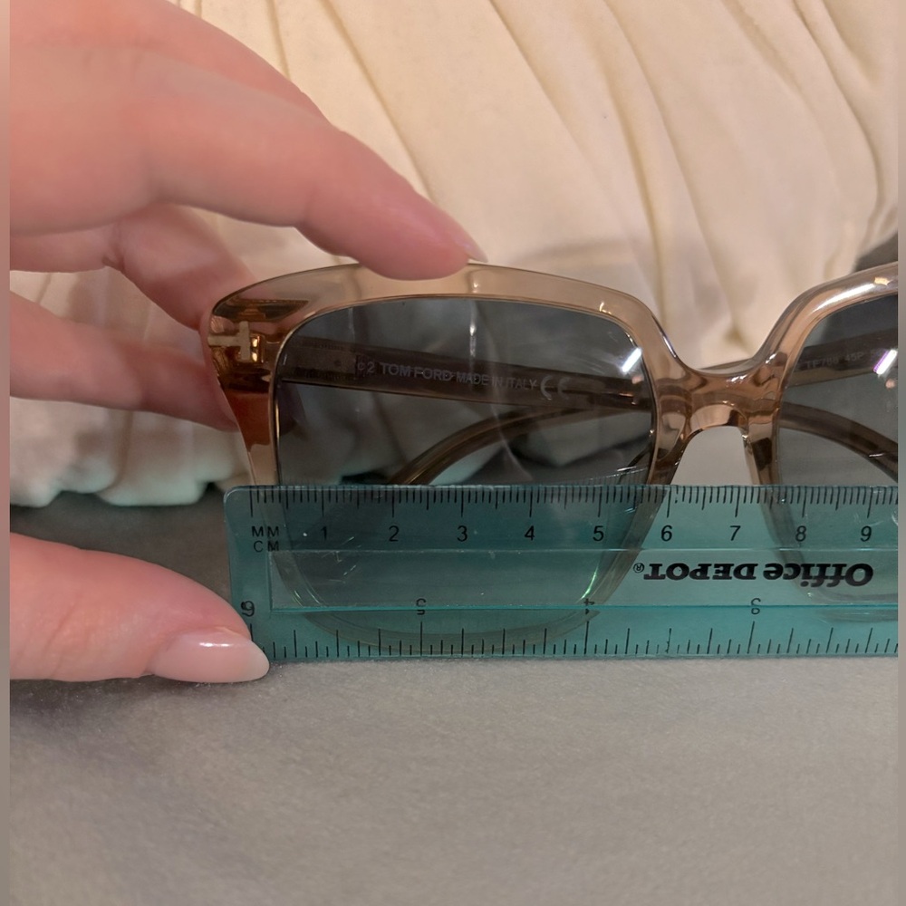 Tom Ford Sunglasses - Picture 8 of 10